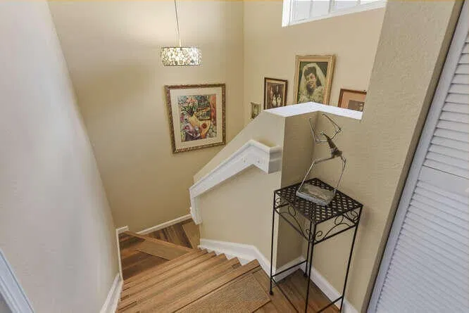 Unit 211 photo 34