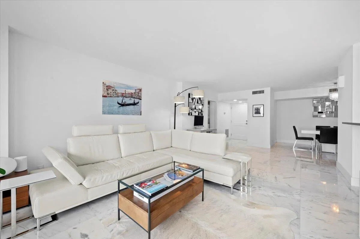 Singer Island Unit 1806 photo 4