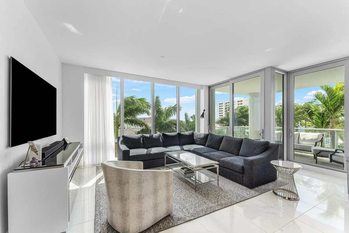 Water Club North Palm Beach Unit 403