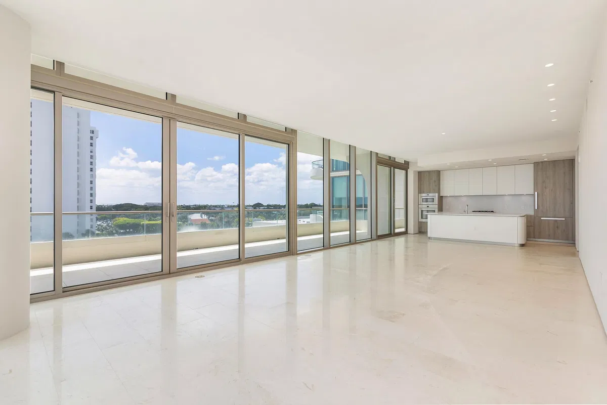 La Clara Palm Beach Unit 504 photo 7