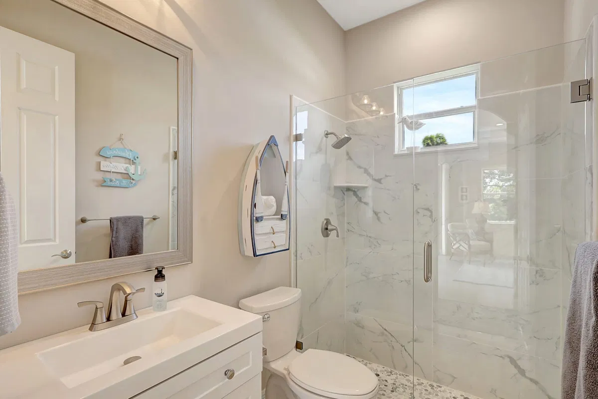 Residence photo 76