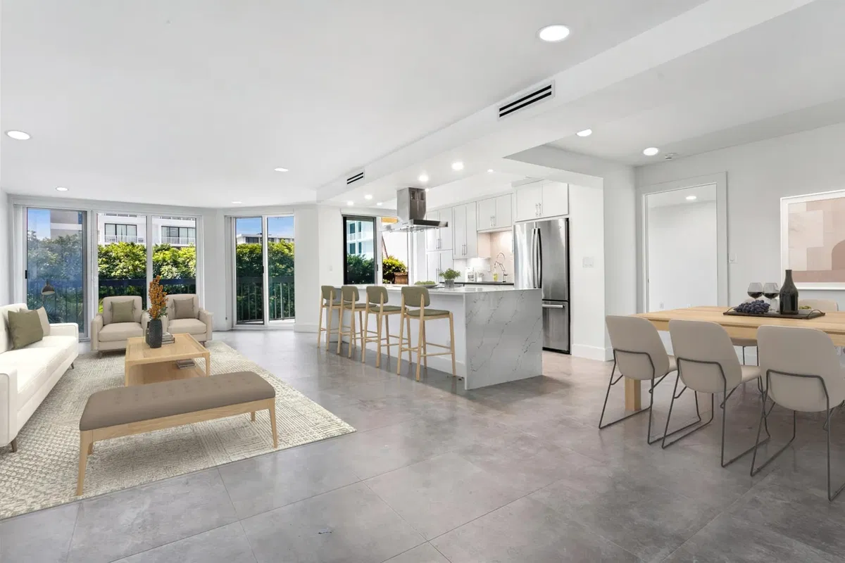 South Palm Beach Unit 203s