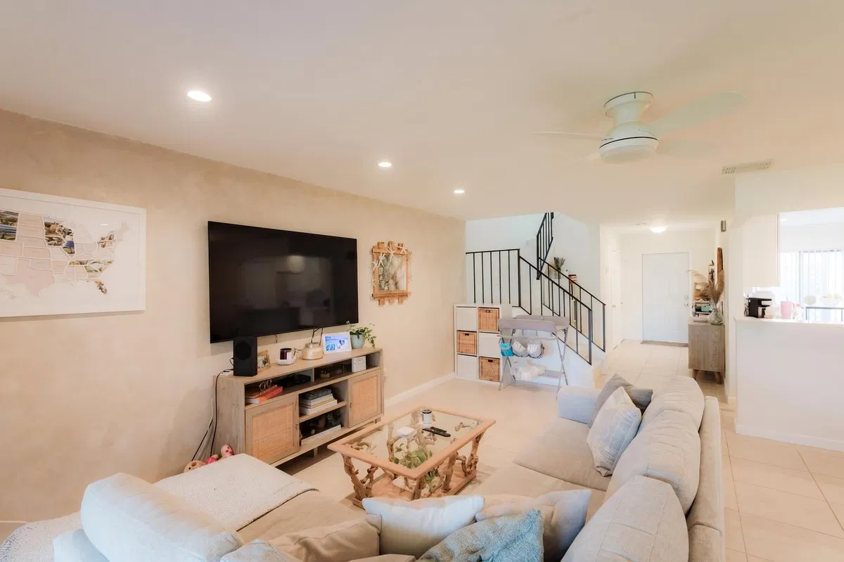 Boca Lago Country Club Homes Unit 25d photo 13