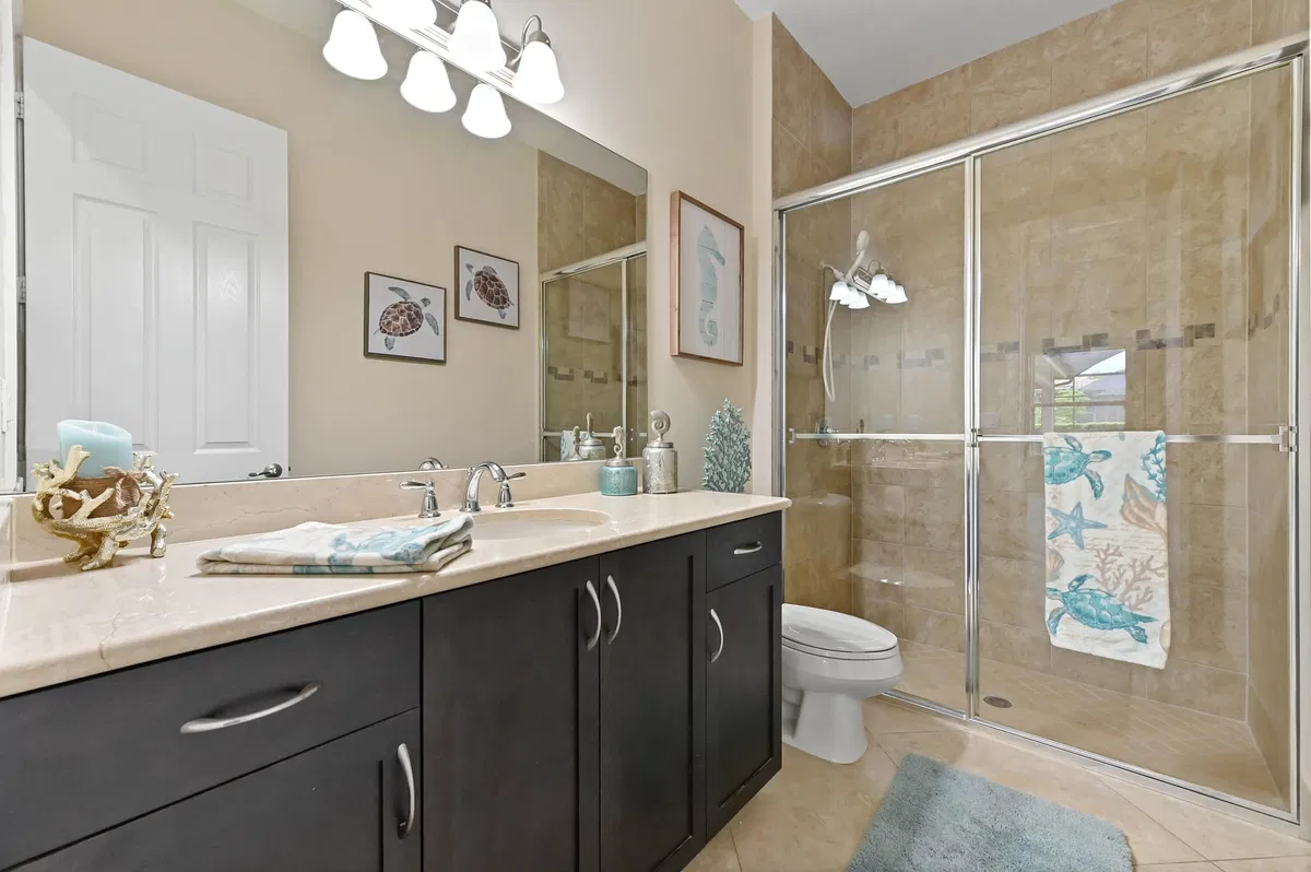 Residence photo 25
