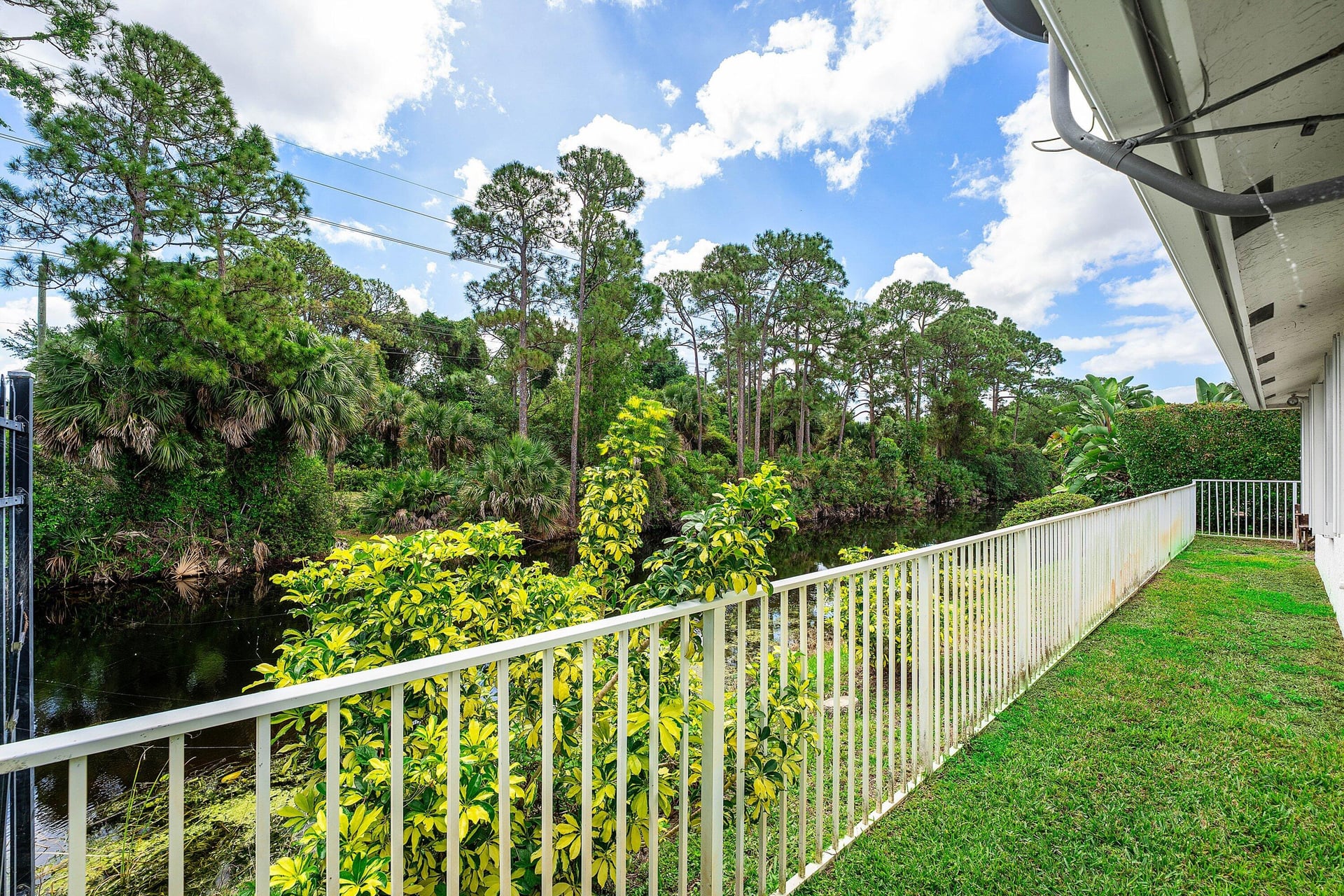 Residence photo 34