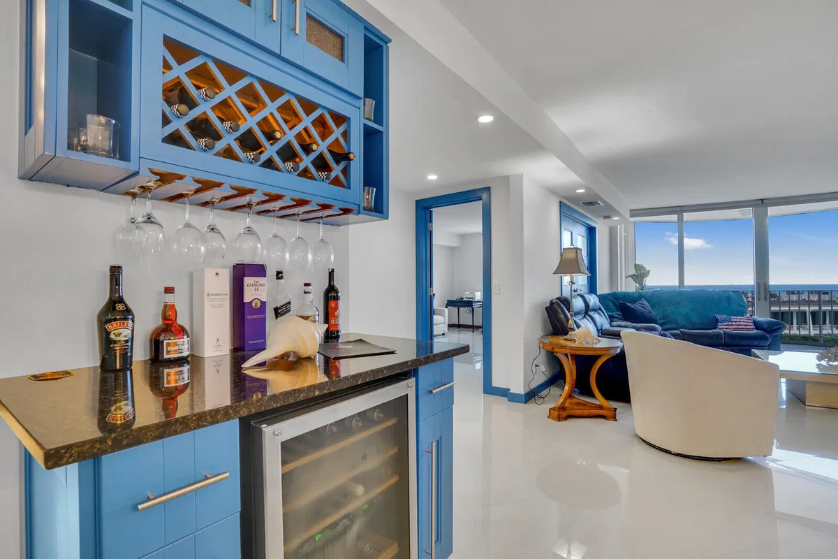 2295 S Ocean Palm Beach Unit 619 photo 10
