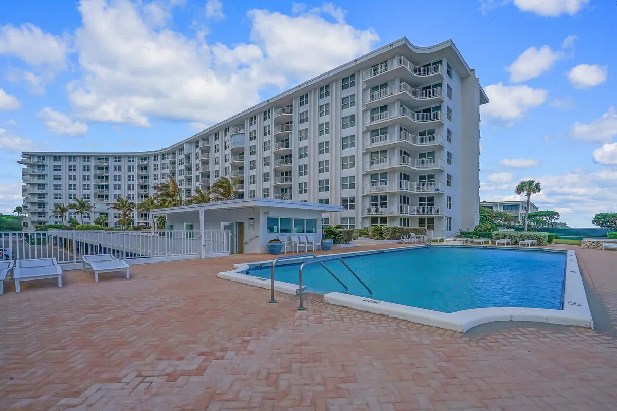 2295 S Ocean Palm Beach Unit 619 photo 31