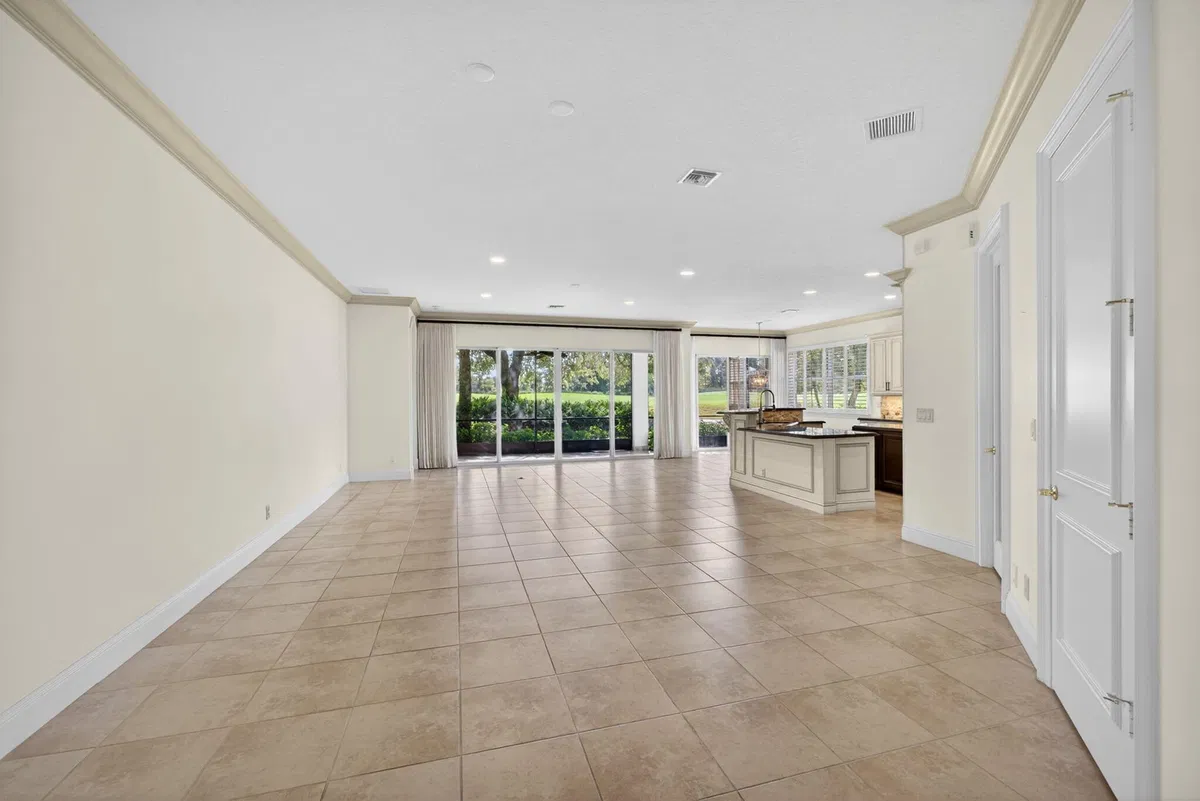 Mirasol Country Club Residence photo 16