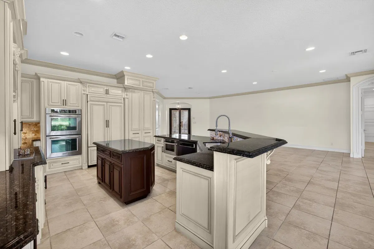 Mirasol Country Club Residence photo 28