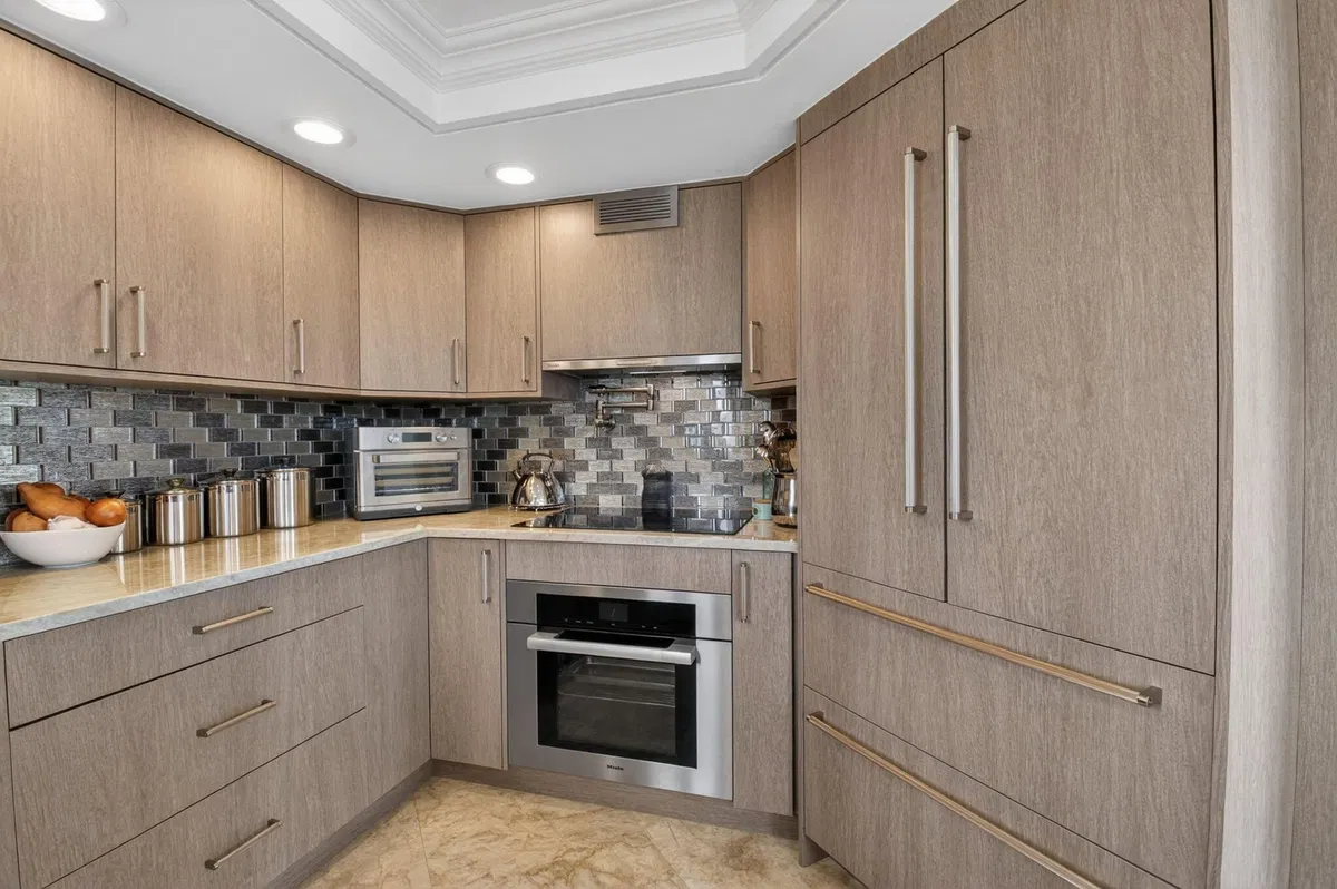 Mizner Court Unit Ph 7 photo 13