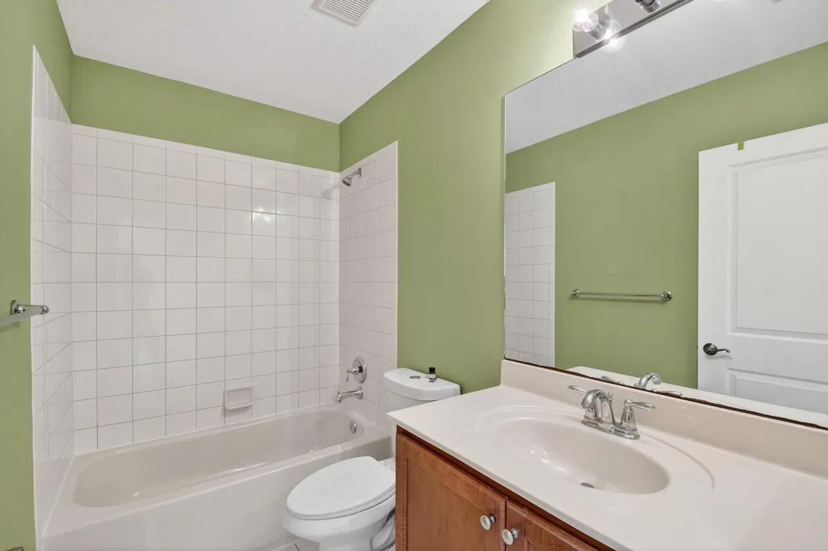 Residence photo 25
