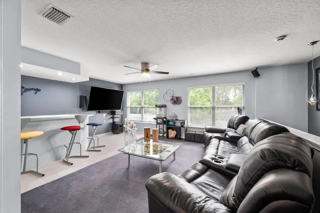 Residence photo 37