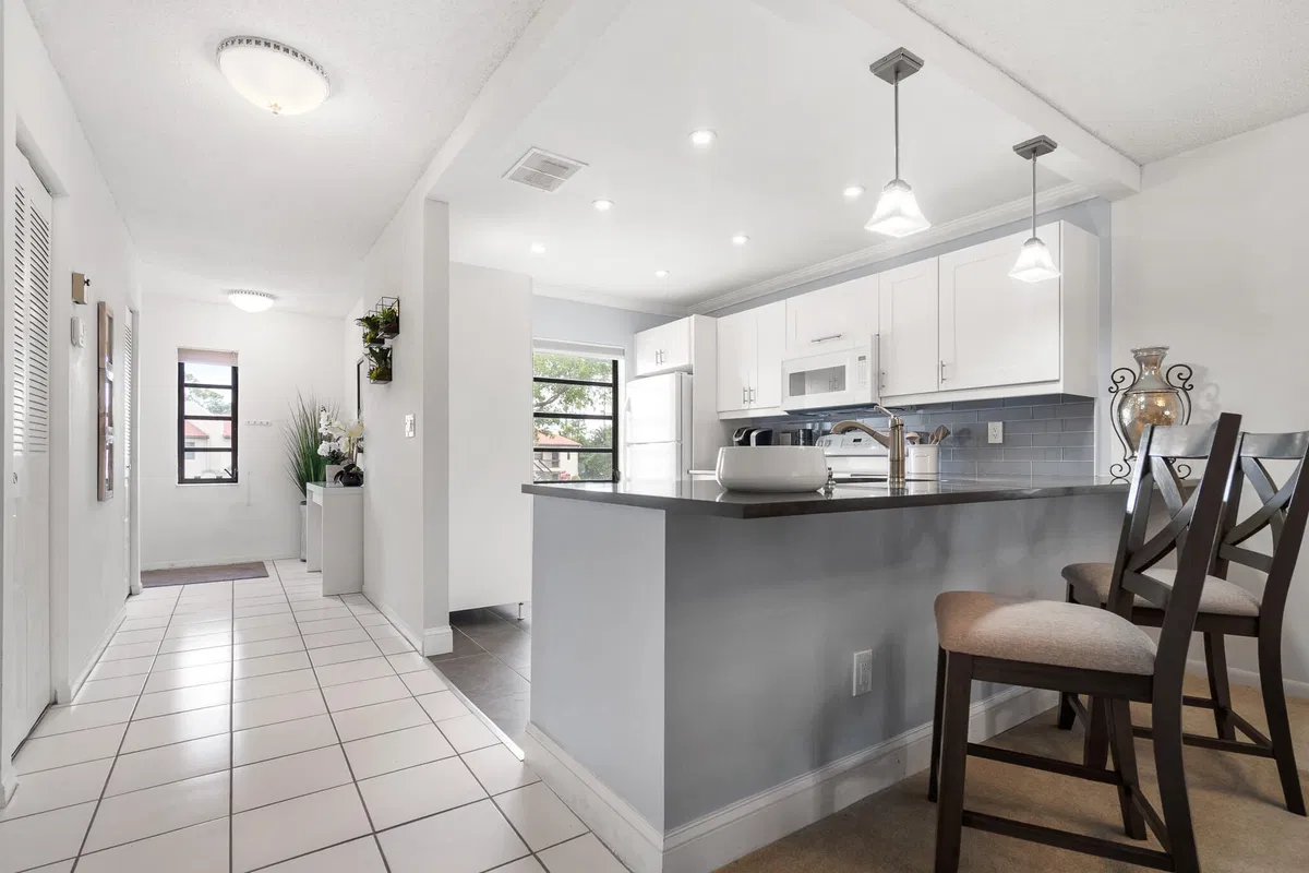 Boca Lago Country Club Homes Unit F photo 10