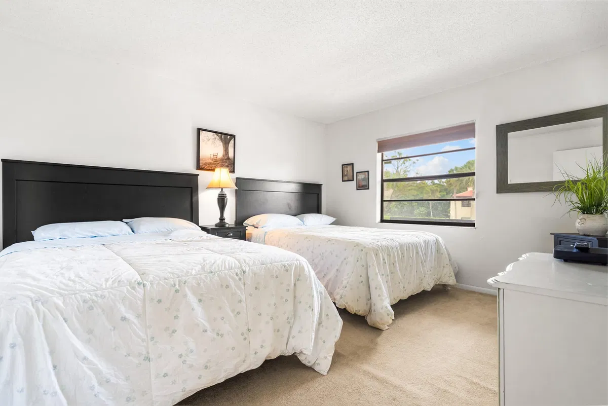 Boca Lago Country Club Homes Unit F photo 28