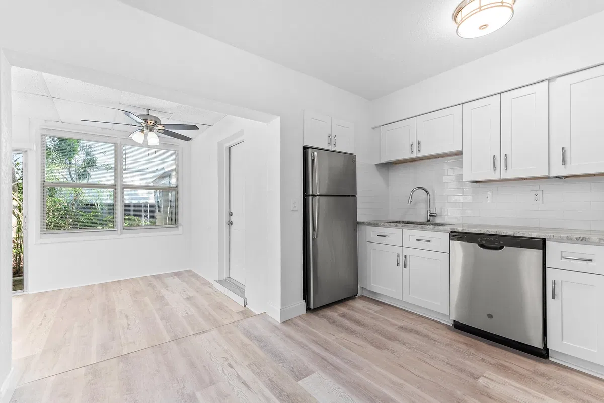  Residence photo 7