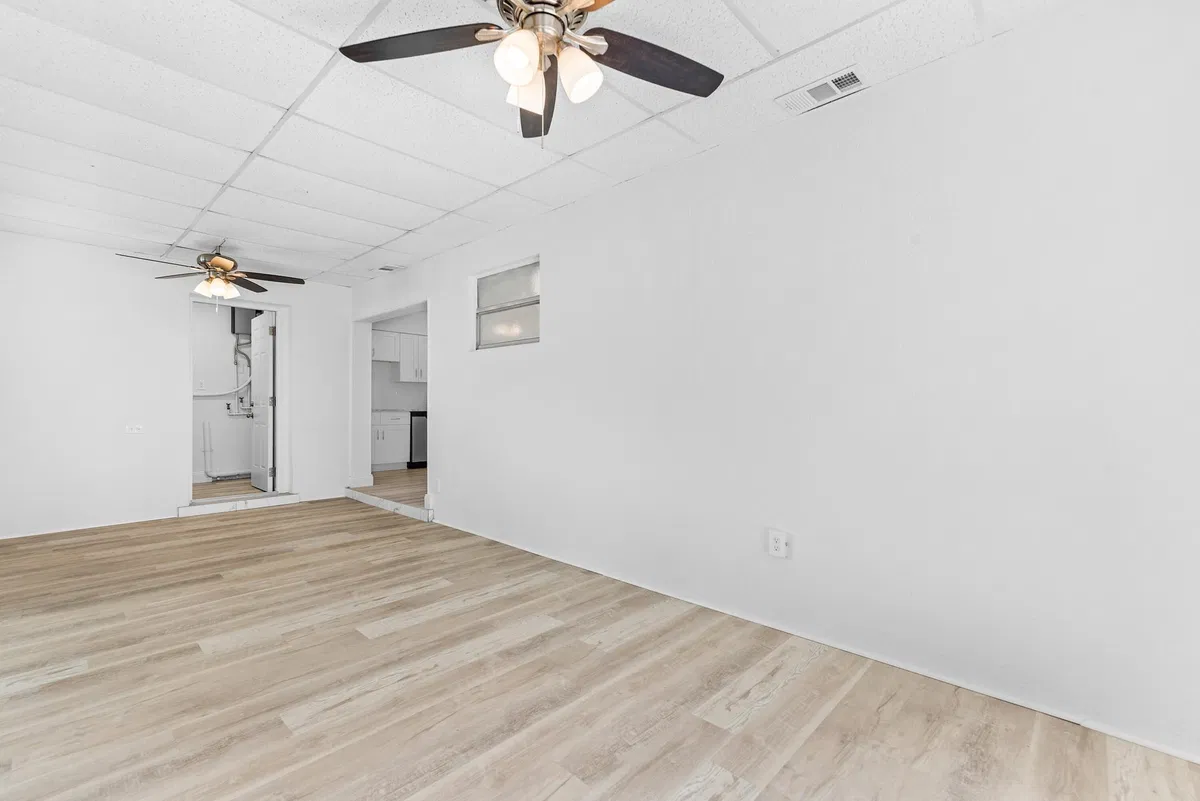  Residence photo 13