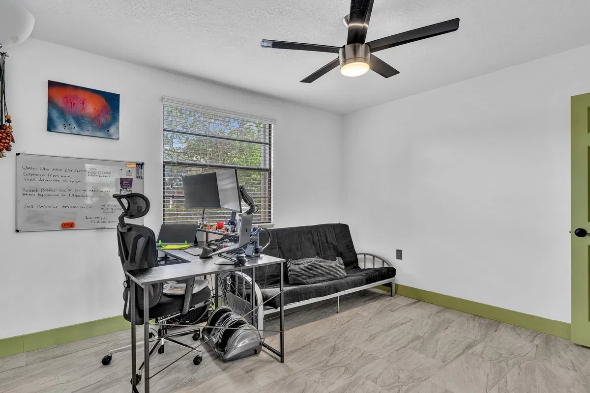 Unit 106 photo 19