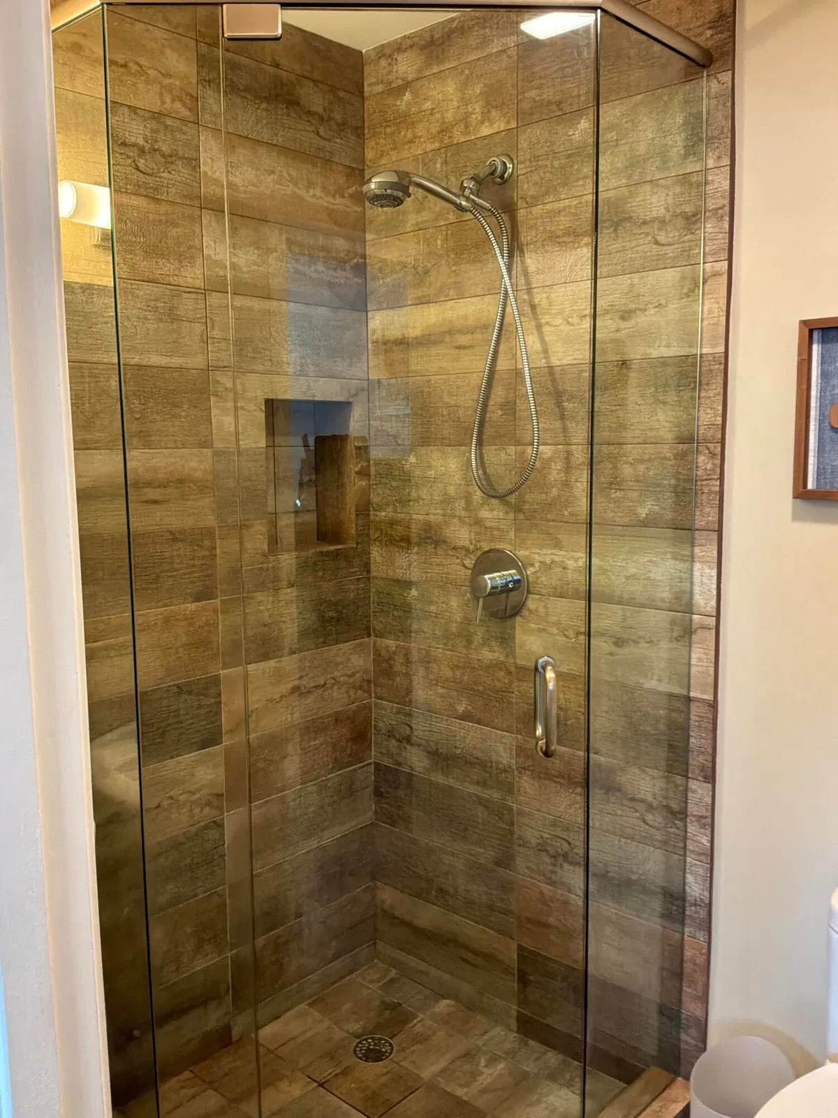 Unit 202 photo 7