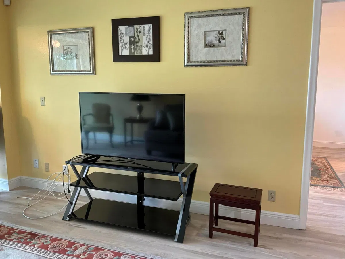 Unit 202 photo 16
