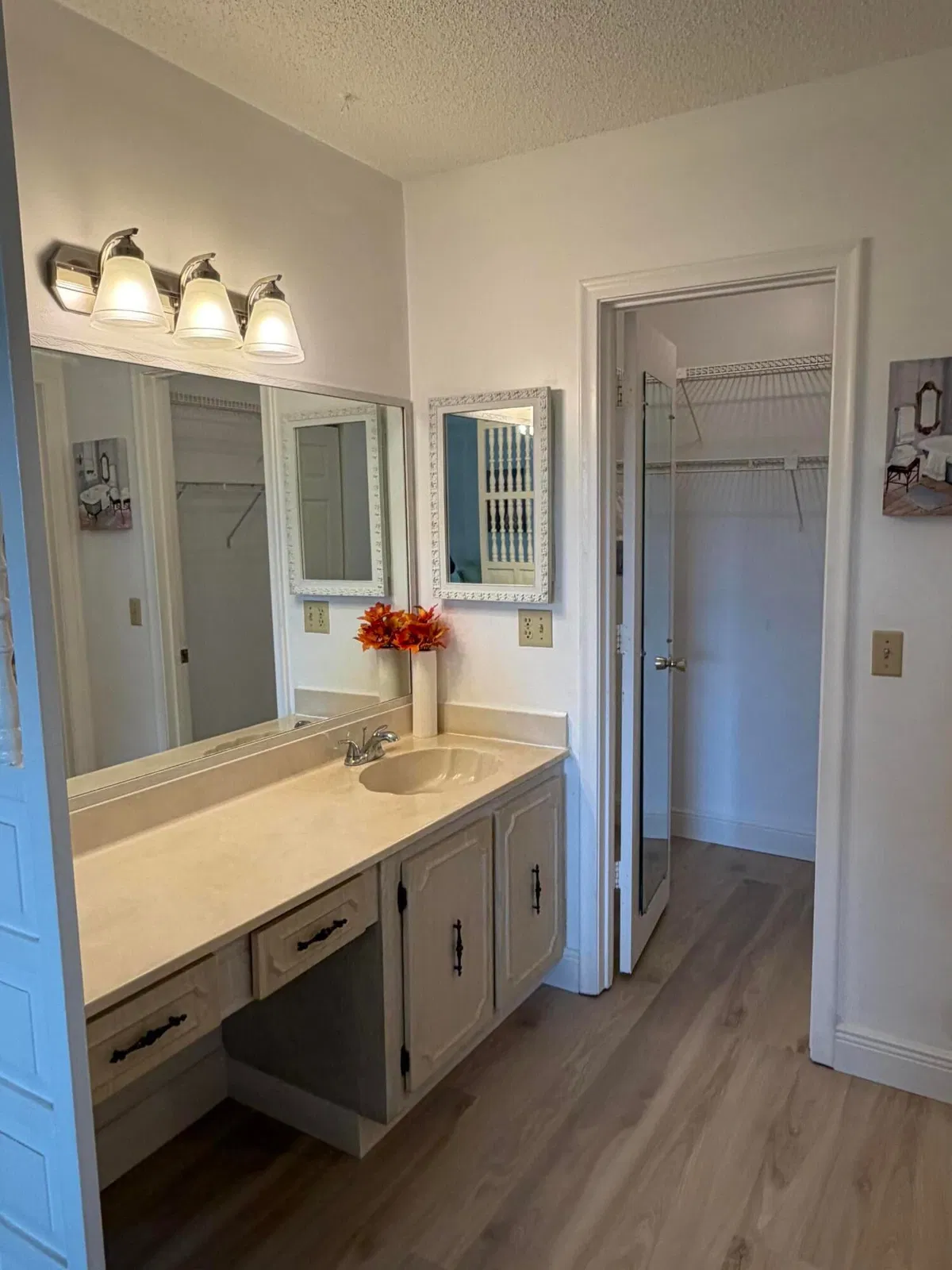 Unit 202 photo 25