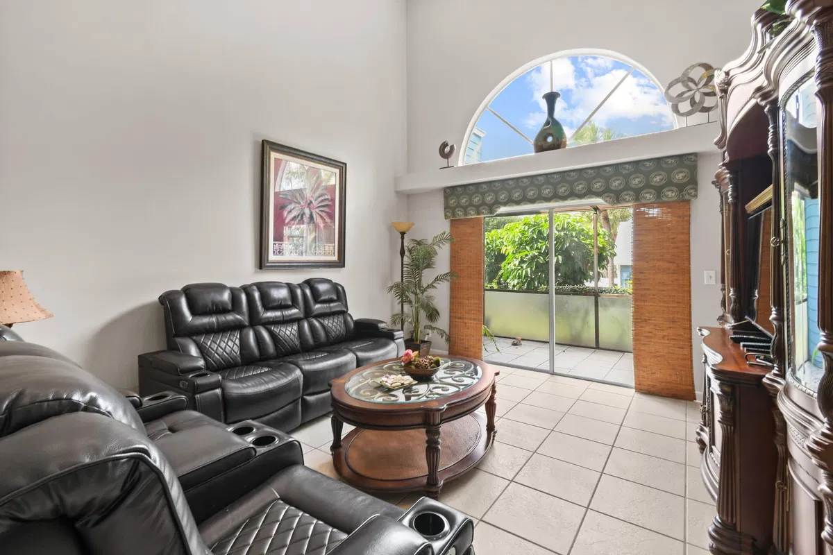 Residence photo 7
