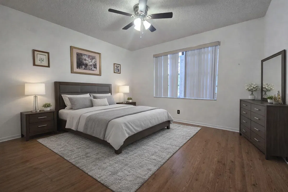 Unit C photo 25