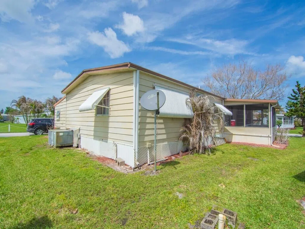 Residence photo 31