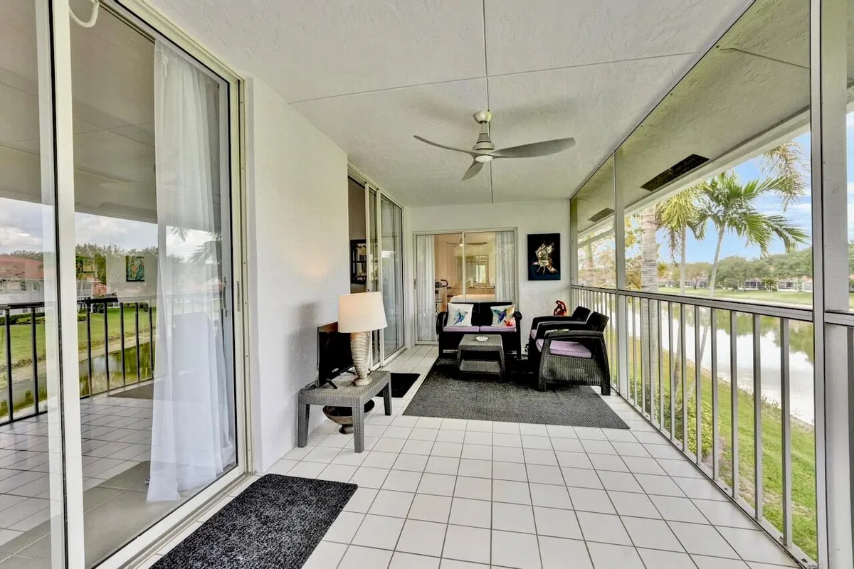 Unit 202 photo 55