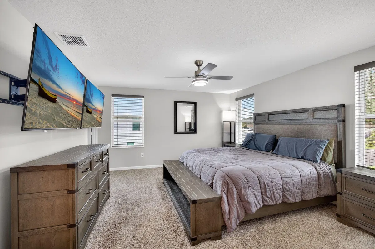 Residence photo 25