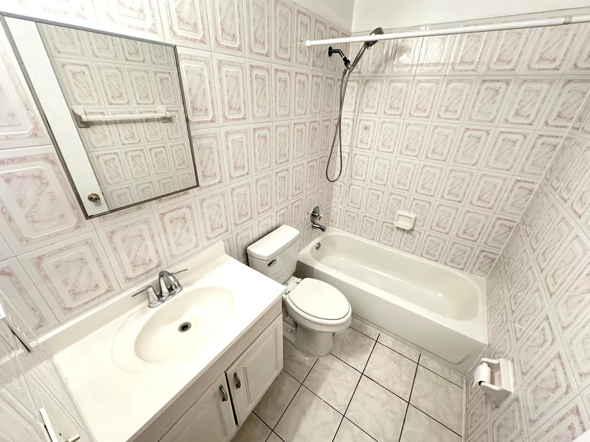 Unit 3365 photo 13