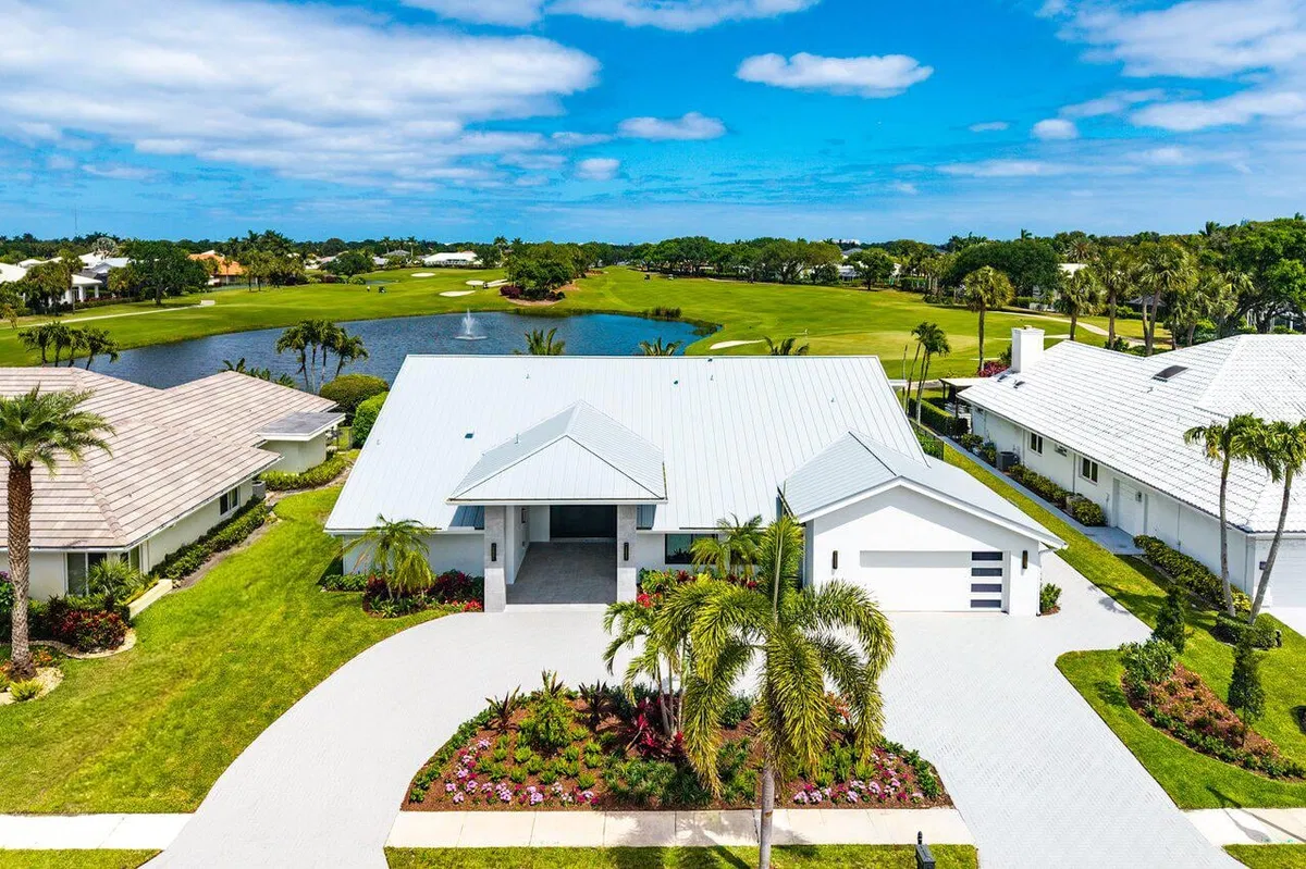 Bocaire Country Club Residence