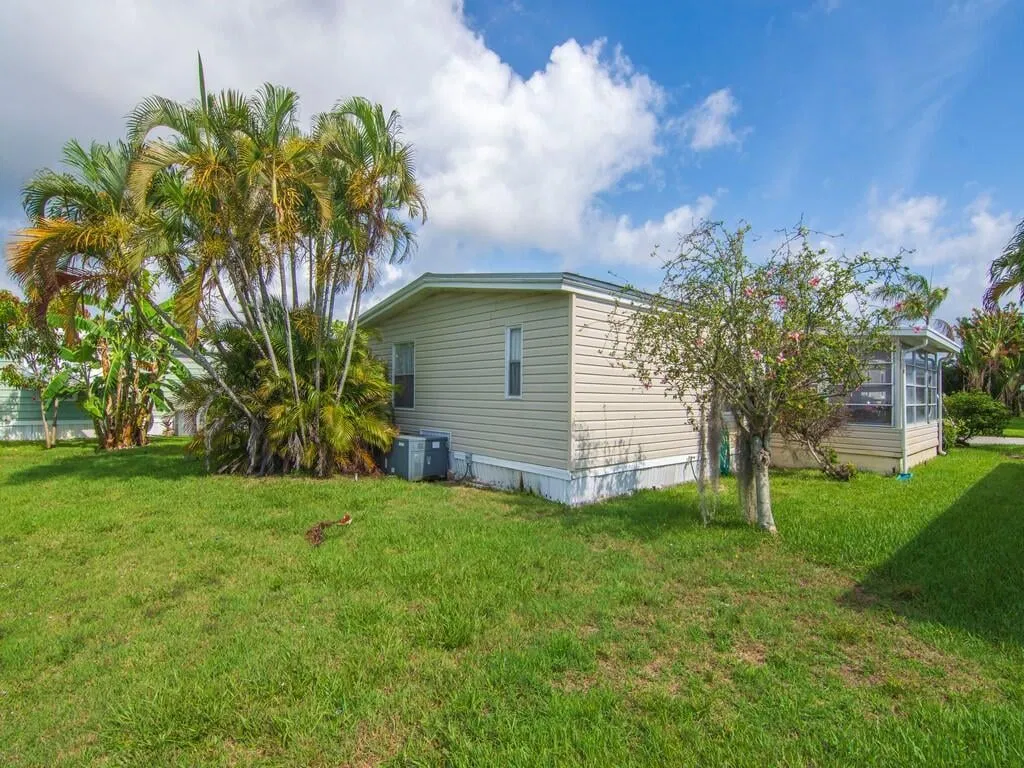 Residence photo 34