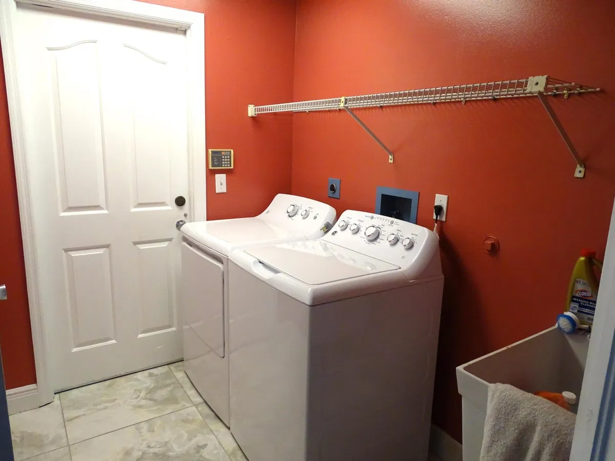 Residence photo 22