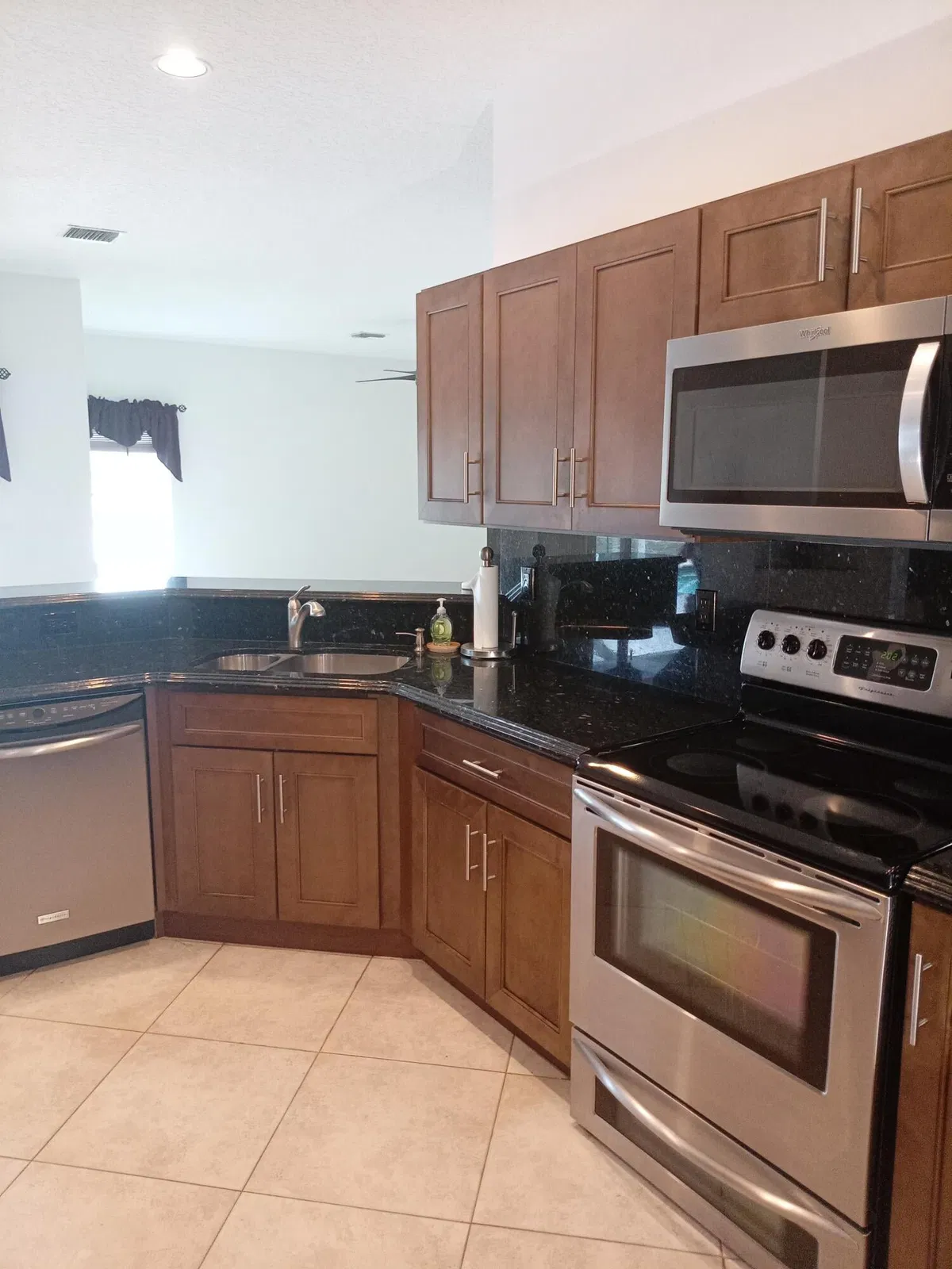  Residence photo 13