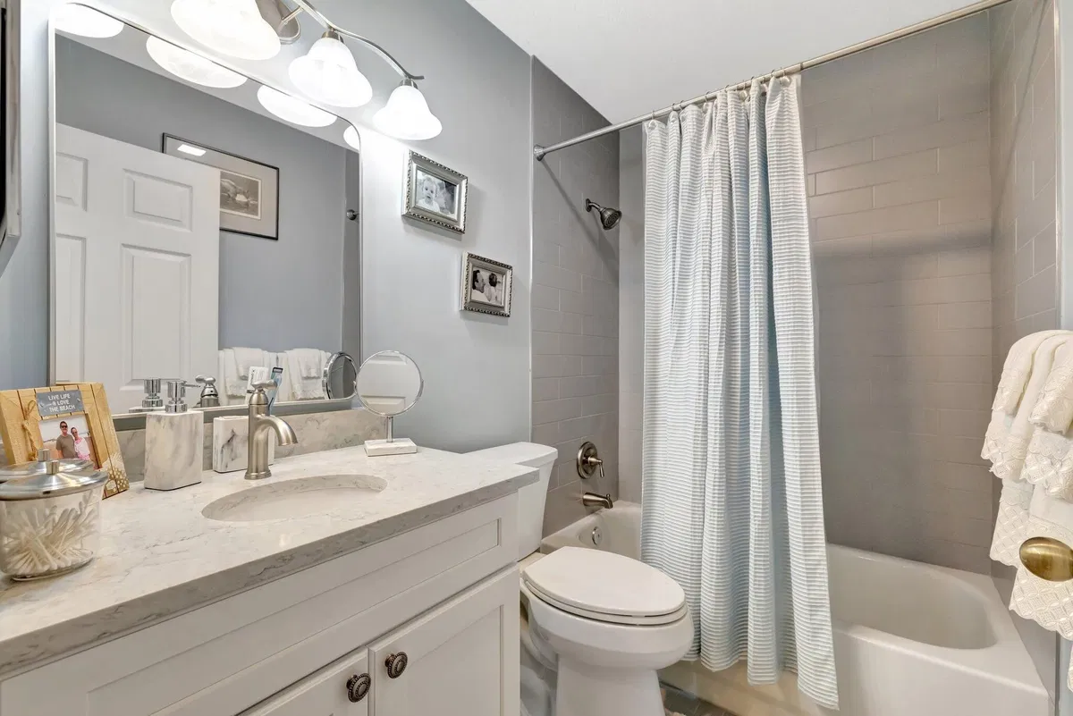 Rocky Point Unit 2 photo 22