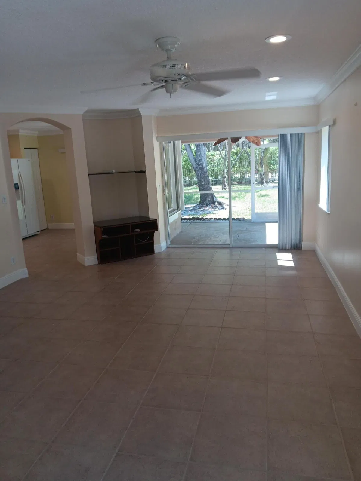 Unit 4983 photo 4