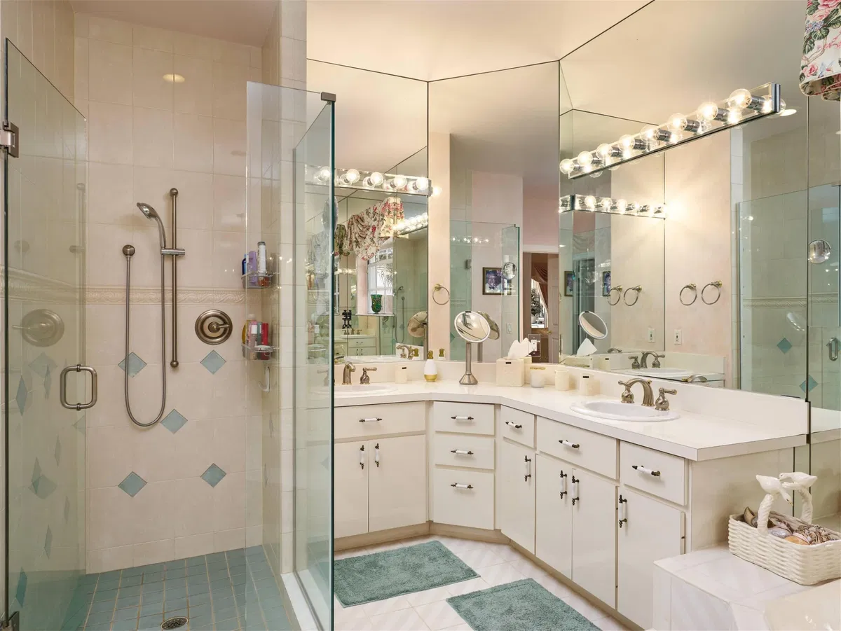PGA National Palm Beach Gardens Residence photo 13