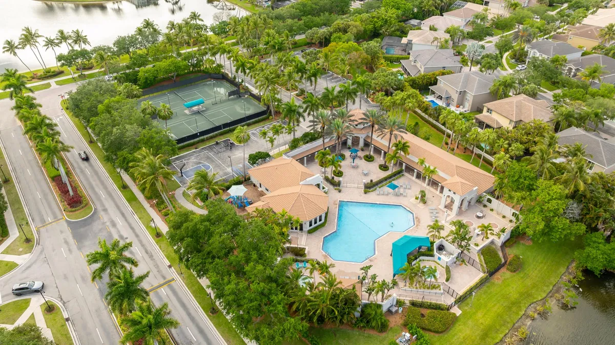 Saturnia Boca Raton Residence photo 94