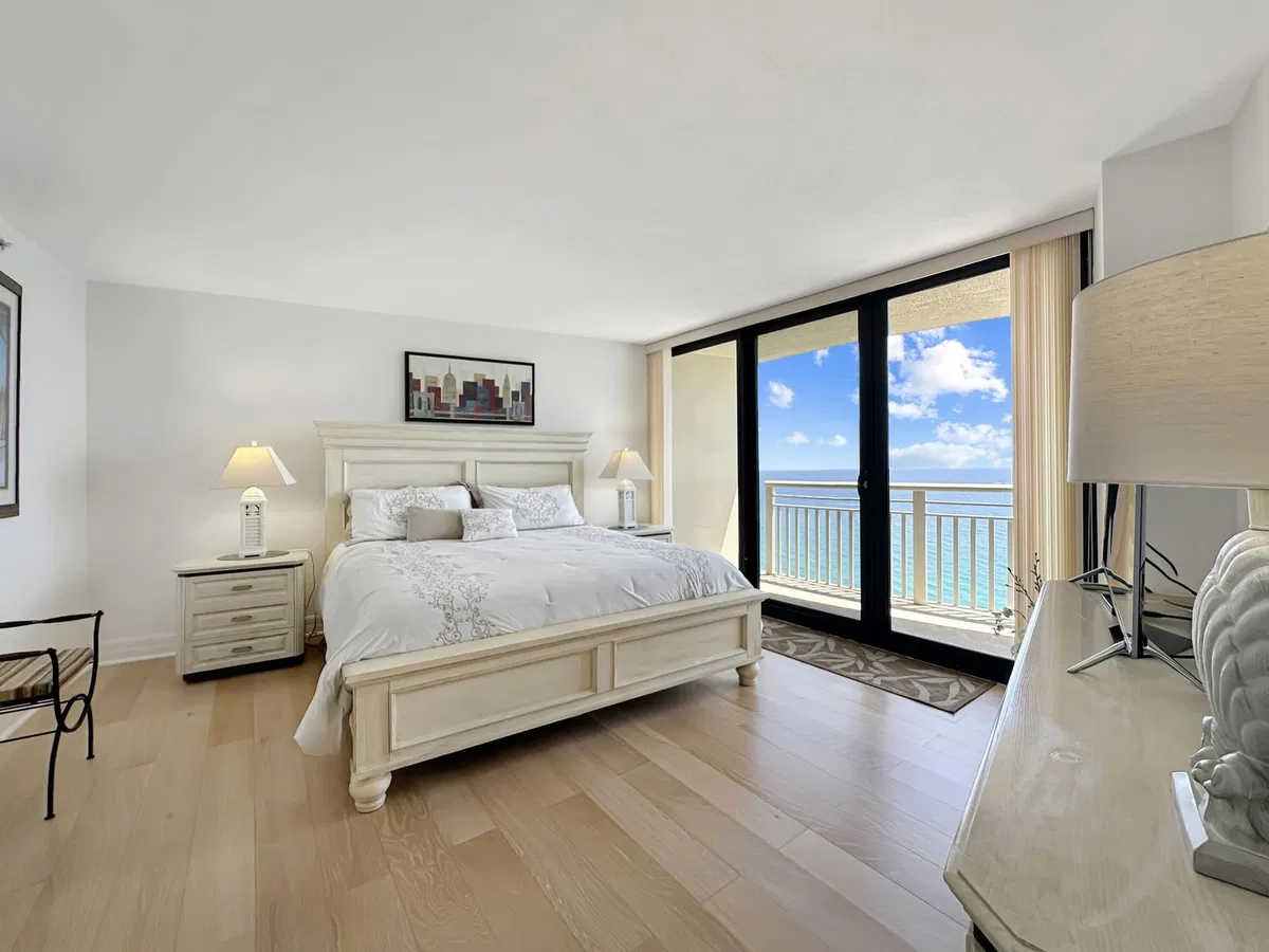 Tiara Singer Island Unit 40e photo 7