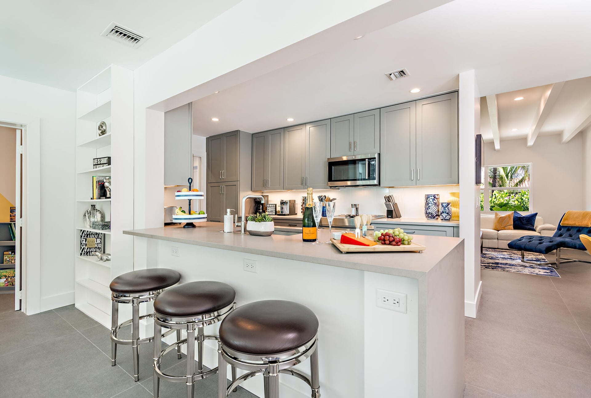 SoSo West Palm Beach Residence photo 13