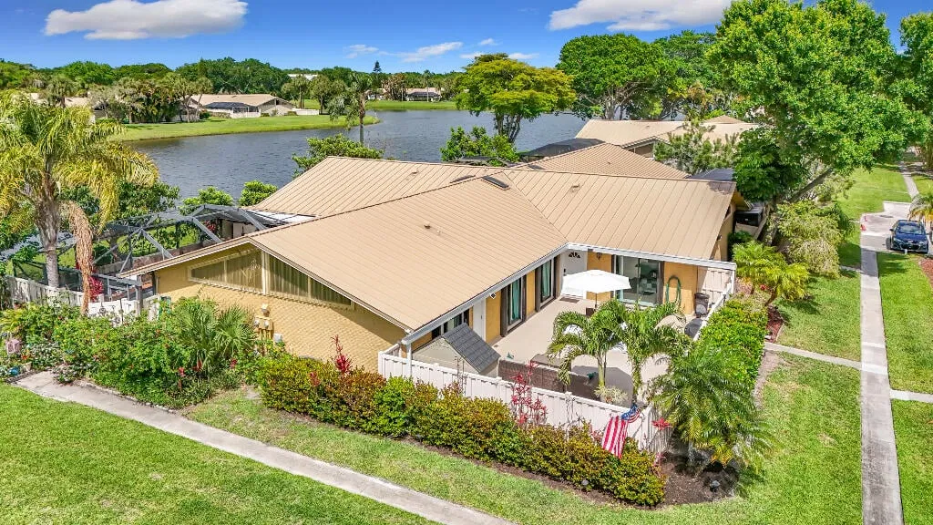 Old Palm Golf Club Residence