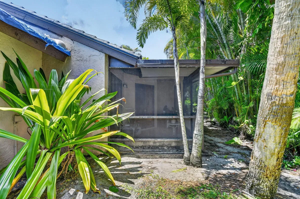 Residence photo 46
