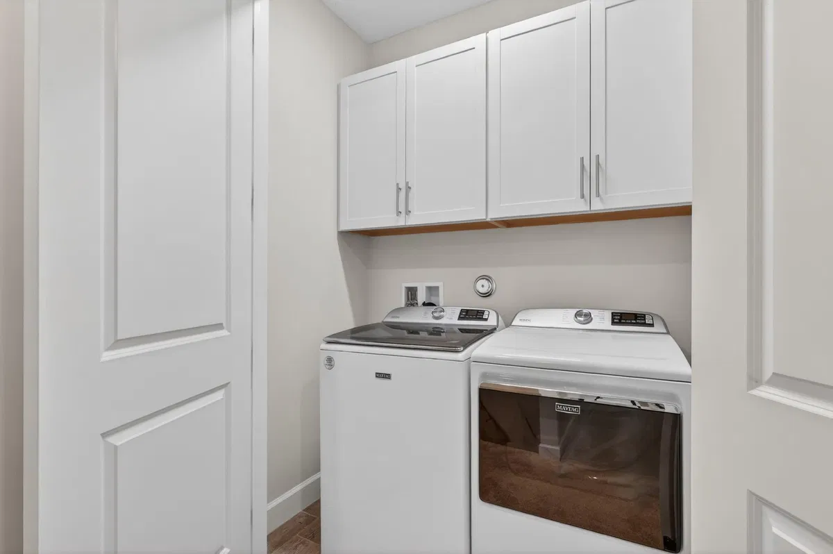 Residence photo 37