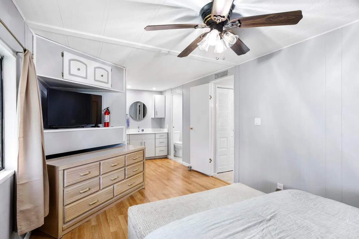 Residence photo 13