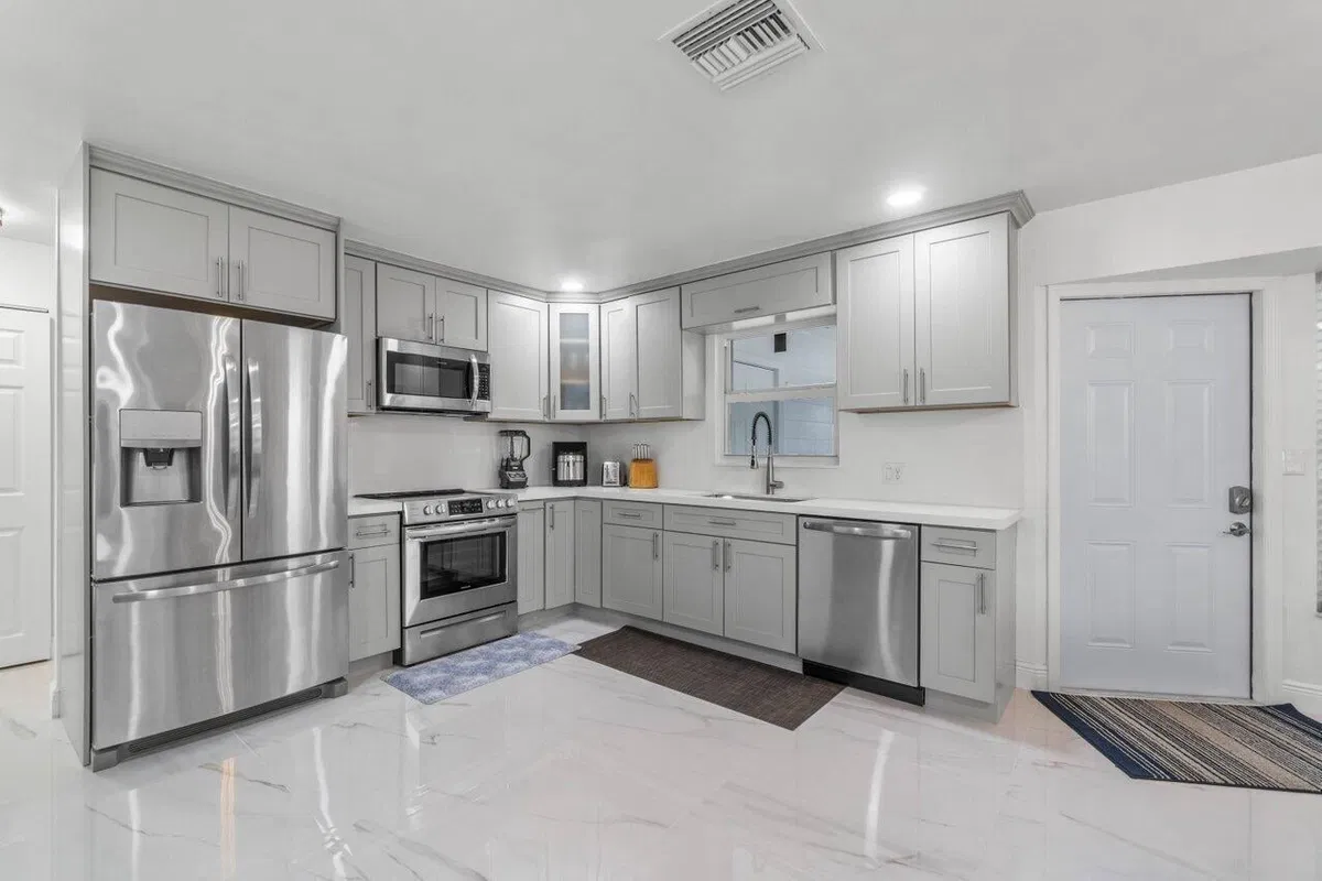 West Palm Beach Residence photo 13