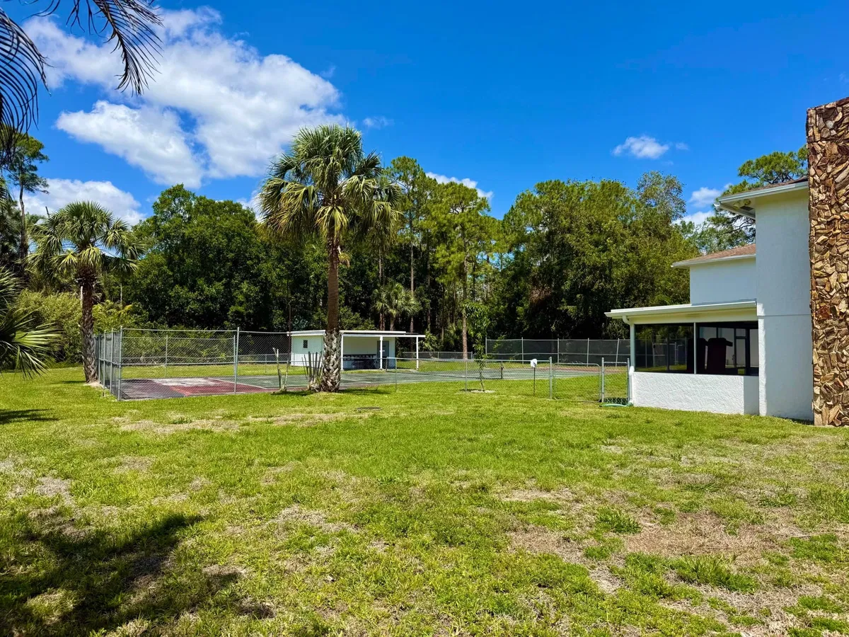  Residence photo 88
