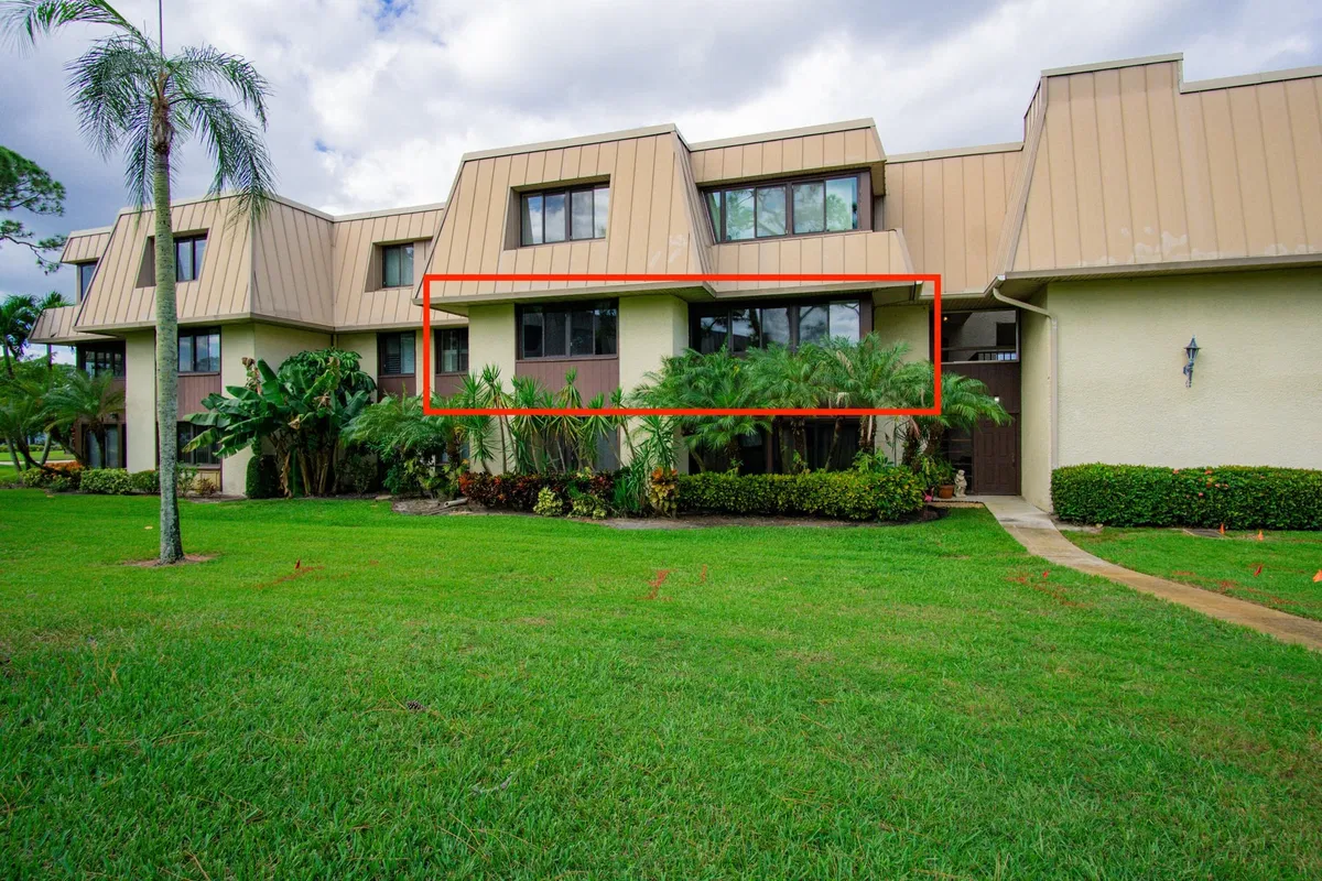 Unit 9-204 photo 19