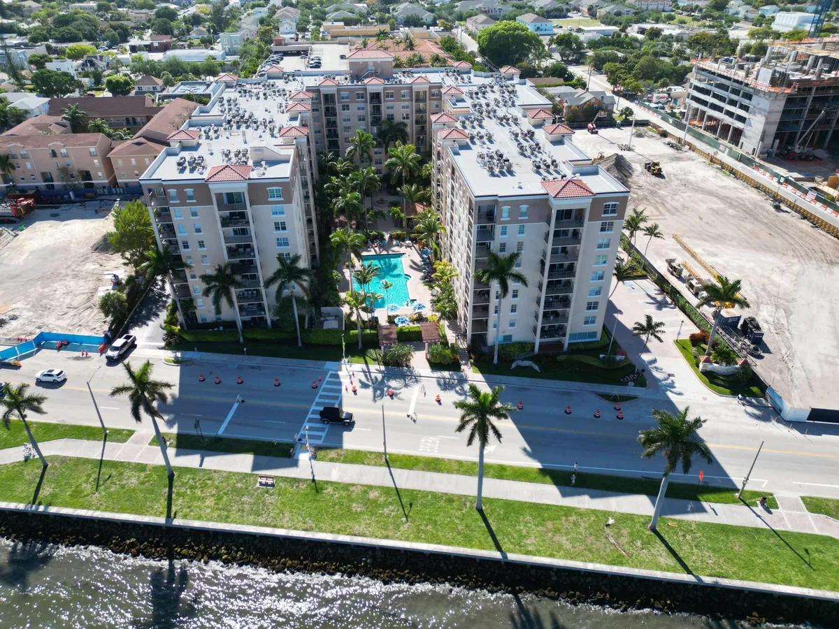 Flagler Pointe Unit 201 photo 43
