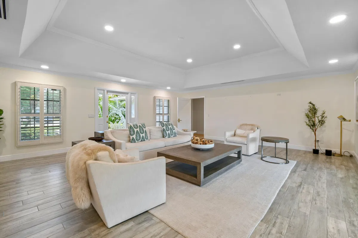 Residence photo 4