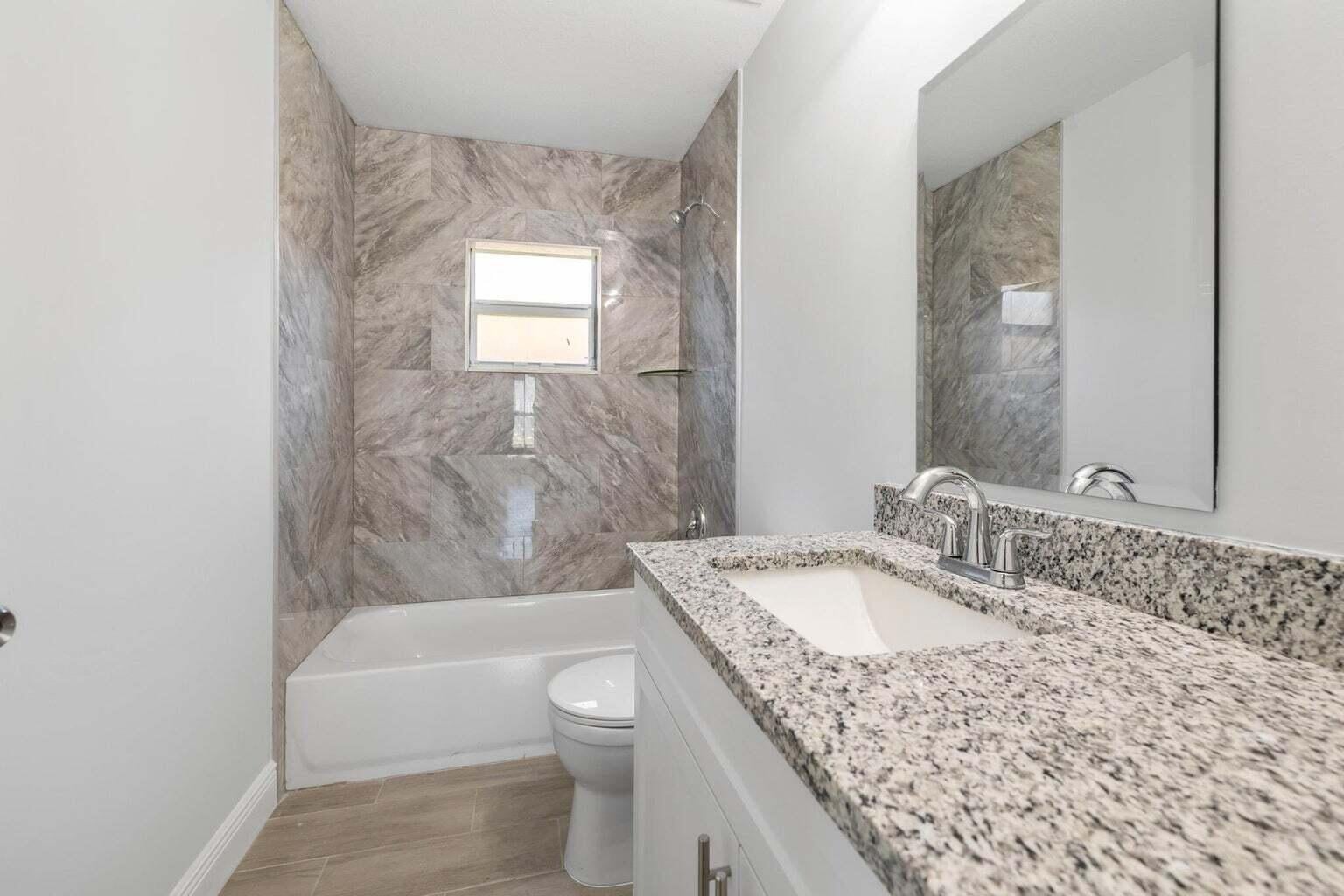 West Palm Beach Residence photo 13
